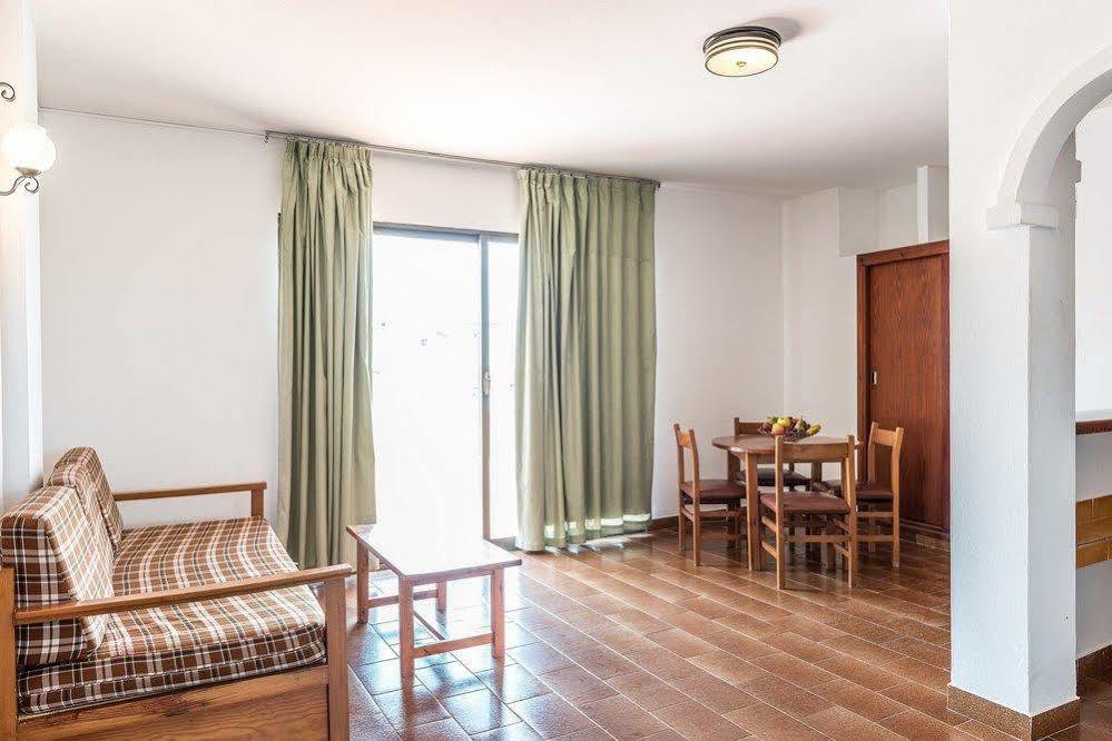 Apartamentos Orosol 2 By Typic Hotels Sant Antoni de Portmany Exterior foto