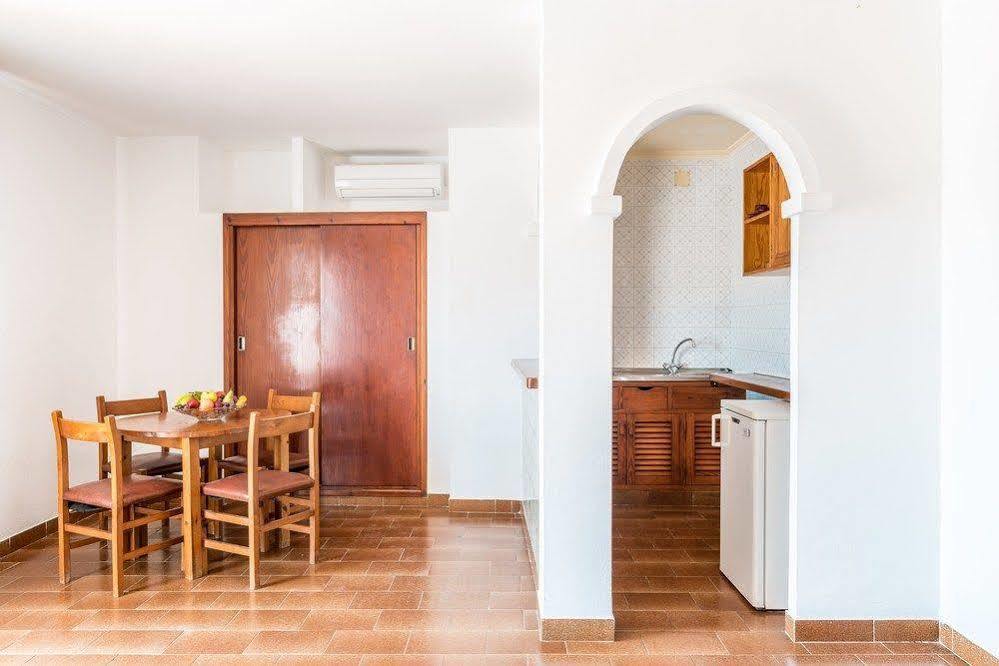 Apartamentos Orosol 2 By Typic Hotels Sant Antoni de Portmany Exterior foto