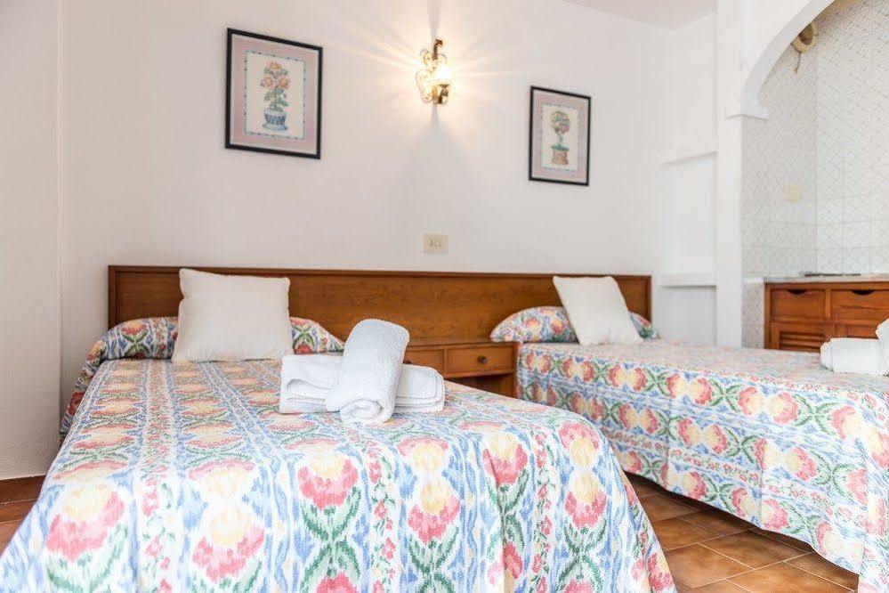 Apartamentos Orosol 2 By Typic Hotels Sant Antoni de Portmany Exterior foto